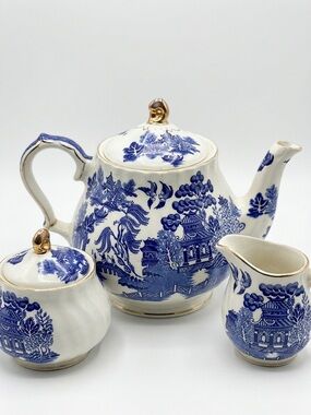 Vintage Sadler Blue Willow Musical Teapot Set Made in England Rare Find